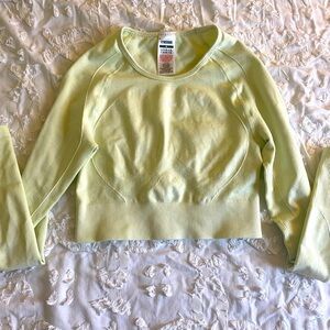 Gymshark workout crop top